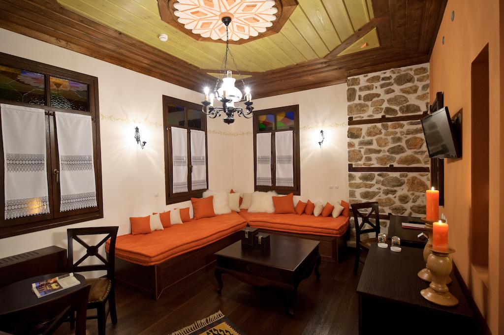 Orologopoulos Mansion Luxury Hotel Kastoria Rum bild