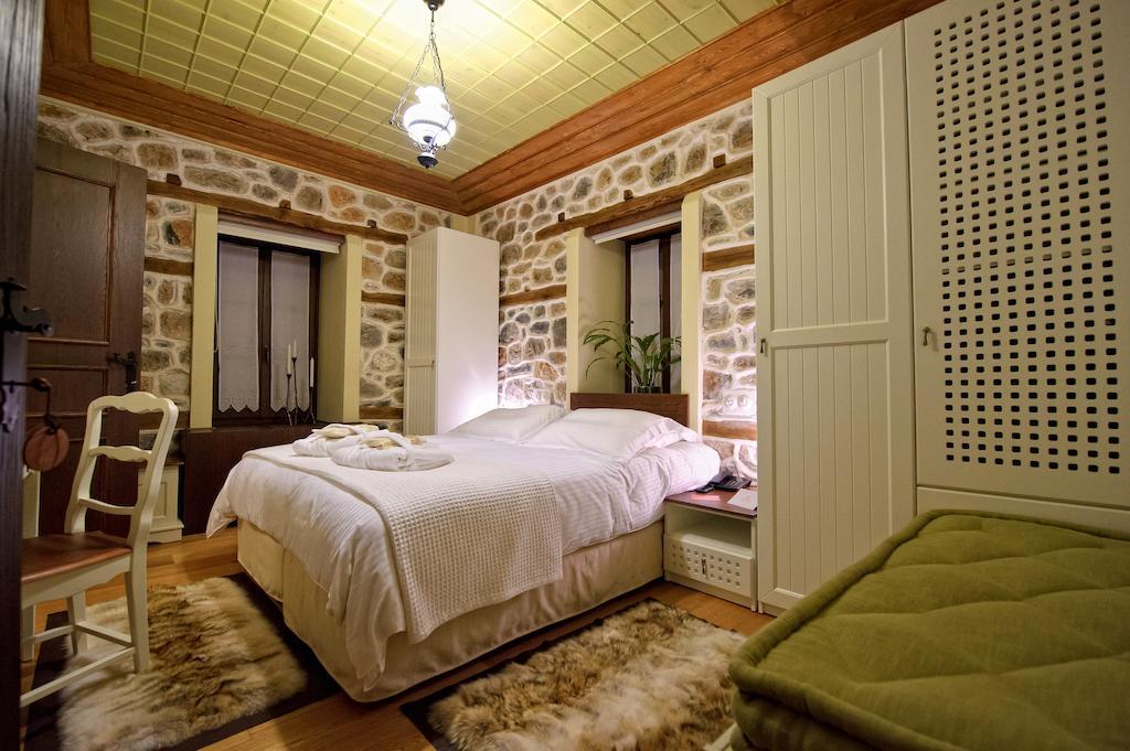 Orologopoulos Mansion Luxury Hotel Kastoria Rum bild